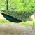 billiga Campingmöbler-Campinghammock med myggnät Regntak för hängmatta Utomhus Bärbar Solskyddskräm Anti-mygg Ultralätt (UL) Andningsfunktion Nylon fallskärm med karabiner och trädband för 2 personer Camping / vandring