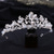 olcso Tiaras &amp; Crown-korona tiaras fejpántok fejdísz utánzat gyöngy strasszos esküvői parti / esti retro édes műgyöngykristállyal / strasszos fejfedős fejfedő ruha, hogy lenyűgözze 2025
