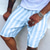abordables Bermudas estilo casual-Hombre Pantalón corto Pantalones cortos de verano Pantalones cortos de playa Bolsillo Correa Cintura elástica Raya Exterior Diario Noche Ropa de calle Elegante Blanco Azul Piscina