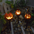 preiswerte Outdoor- &amp; Gartenanzeigen-Halloween-Solar-Kürbis-Laterne, Totenkopf-Kopf, dekorative Laterne, Hof, Rasen, Boden, Einstecklaterne, Festival, Party-Atmosphäre, Laterne