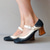 abordables Años 1920 &amp; Era Gatsby-Tacones Mary Jane marrón claro y blanco de mujer con hebilla decorativa y detalles de tachuelas perfectos para eventos y ocasiones especiales inspirados en el Gatsby vintage