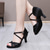 preiswerte Lateinamerikanische Schuhe-Schwarze Tanzschuhe für Damen aus Satin mit Kreuzriemen und Strassschnalle, bequemer Absatz für lateinamerikanischen Tanz und Salsa