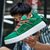 billiga Vardagssneakers-gröna high-top sneakers för män med flerfärgade skosnören och kardborreband – snygga fritidssportskor för streetwear och vardagsbruk