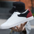 abordables Occasionnel-baskets décontractées à lacets blanches et bleues pour hommes – chaussures basses confortables pour un usage quotidien et des activités de plein air
