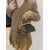 preiswerte Clutches &amp; Taschen für die Abendgarderobe-Vintage Clutch mit Perlenbesatz – elegante Abendhandtasche für Damen mit goldenem Rahmen und Kettenriemen für Hochzeiten, Partys und formelle Anlässe Schwarz Weiß Khaki