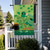 billiga Saint Patrick&amp;#39;s Day-Saint Patrick's Day trädgårdsflagga 12x18tum utomhusdekorationer välkommen trädgård uteplats flagga lucky shamrocks kruka med guld tomtar gårdsflagga dubbelsidig semester utomhusflaggor 1st
