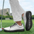 billige Herresko til golf-hvite og svarte ytelsesgolfsneakers for menn, slitesterk mikrofiberkonstruksjon, ideell for hverdagsgolfere