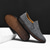billiga Slip-On vardagsskor-slip-on loafers i beige mocka för män – handgjorda mockasinskor för vardagsbruk