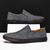 billiga Slip-On vardagsskor-slip-on loafers i beige mocka för män – handgjorda mockasinskor för vardagsbruk