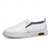 baratos Sapatos Casuais Slip-On-Tênis masculino slip-on branco com detalhes em couro sintético contrastante e sola de borracha antiderrapante - elegante e confortável para uso casual e diário