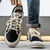 abordables Baskets Décontractées-baskets pour hommes - tige en daim avec motifs colorés, semelle en corde imitation chanvre, style décontracté pour un usage quotidien et la mode urbaine
