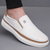 abordables Chaussures Décontractées Slip-On-Baskets blanches à enfiler pour homme avec détails en PU – chaussures légères et tendance pour le streetwear, les voyages et les tenues décontractées