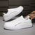 billiga Vardagssneakers-vita sneakers för män - konstlädermaterial med gulddetaljer, snygg design för dagligt bruk och vardagliga evenemang