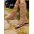 baratos Botas da moda-Botas gladiadoras femininas de camurça marrom com biqueira de argola – sola plana, fivela ajustável, estilo boho para viagens de verão