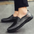 abordables Chaussures Décontractées Slip-On-Mocassins marron décontractés pour hommes avec tige en similicuir souple, détails cousus à la main et semelle en caoutchouc durable - parfaits pour un usage quotidien et les activités de plein air