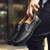 abordables Chaussures Décontractées Slip-On-Mocassins marron décontractés pour hommes avec tige en similicuir souple, détails cousus à la main et semelle en caoutchouc durable - parfaits pour un usage quotidien et les activités de plein air