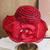 billiga Partyhatt-Bredbrättad spetsfascinator Kentucky Derbyhatt för damer Tea Party-fascinatorkeps Kyrka bröllopskeps med blomma