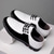 economico Scarpe Casual con Lacci-Sneakers da uomo in similpelle nere e bianche dal design sportivo: calzature comode e alla moda per giornate casual, viaggi e gite del fine settimana