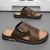 ieftine Sandale de vacanță-Sandale slip-on maro pentru bărbați, cu decupaje, din piele ecologică moale, de vară, pentru confort în interior, treburi de weekend și utilizare casual în aer liber