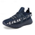 preiswerte Herren Laufschuhe-Grüne Herren-Laufschuhe mit auffälligem Schriftzug – bequem, leicht, ideal zum Laufen, fürs Fitnessstudio und für einen aktiven Lebensstil.