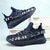 preiswerte Herren Laufschuhe-Grüne Herren-Laufschuhe mit auffälligem Schriftzug – bequem, leicht, ideal zum Laufen, fürs Fitnessstudio und für einen aktiven Lebensstil.