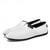 billiga Slip-On vardagsskor-Vita perforerade slip-on-skor för män, andningsbara och bekväma, avslappnade loafers, perfekta för sommarresor och vardagsbruk