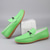 abordables Mocassins décontractés-Mocassins en similicuir rouge pour hommes, design élégant à enfiler avec semelle intérieure confortable et coussinée, idéal pour les week-ends décontractés et les voyages