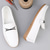 abordables Mocassins décontractés-Mocassins en similicuir rouge pour hommes, design élégant à enfiler avec semelle intérieure confortable et coussinée, idéal pour les week-ends décontractés et les voyages