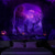 billige Veggtepper-Halloween Svartlysvev Gravplass UV Reaktiv Glød i Mørket Skog Trippy Fjell Tåkete Gravlund Spøkelse Hengende Tapestry Veggkunst Mural Stue Soverom