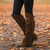 baratos Cowboy &amp; Western Boots-botas femininas de camurça marrom com franjas e tiras de fivela - estilo western para festivais, passeios casuais e aventuras ao ar livre
