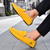 billige Casual loafers-Herre En pedal Retro Store størrelser Gange Fritid Daglig PU Bekvem Knehøye støvler Tøfler Rødbrun Svart Gul