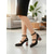 abordables Estilo Disco y Hippie de los años 70-Tacones Mary Jane góticos de los años 80 para mujer: zapatos negros de charol con doble tira y tacones de bloque con calavera para Halloween, cosplay y fiestas de terror retro.