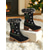 abordables Botas de nieve e invierno-Botas de nieve navideñas para mujer: botas de terciopelo rojo con copos de nieve bordados con forro de piel, tacón alto para fiestas navideñas, eventos invernales y ocasiones festivas.
