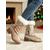 abordables Botas de nieve e invierno-Botas de nieve navideñas para mujer: botas de terciopelo rojo con copos de nieve bordados con forro de piel, tacón alto para fiestas navideñas, eventos invernales y ocasiones festivas.
