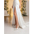 billige Brud-Damesko i elfenbenshvit sateng med slingback-detaljer, elegante brudesko til moderne bryllup i byen
