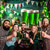 billiga Gobelänger-St Patricks Day-bakgrund irländsk flagga med shamrocks väggtapet St Patricks Day festtillbehör grön öl firande bakgrund för fotoautomat