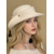 abordables Boda ACC-Sombrero de fieltro de lana para mujer, opciones de color blanco y negro, estilo elegante con decoración de botones dorados, perfecto para bodas y banquetes.