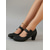 abordables Madre de la Novia/Novio-Zapatos Mary Jane blancos para mujer con lazo lateral decorativo: elegantes zapatos de tacón cuadrado con punta redonda: sofisticados tacones de vestir para invitadas a bodas urbanas.