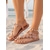 voordelige Bruid-Witte platte sandalen met bloemenprint en T-bandje, versierd met strass-steentjes – romantische boho-bruidsschoenen voor bruidsmeisjes, bruiden op het strand en ceremonies in de buitenlucht.