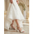 preiswerte Braut-Elfenbeinfarbene Perlen-Sandalen mit Blockabsatz – elegante Brautschuhe für moderne Stadthochzeiten