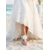 preiswerte Braut-Weiße, flache Sandalen mit Blumenmuster für Damen, leichte Boho-Brautschuhe für Bräute bei Strandhochzeiten