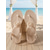 preiswerte Braut-Weiße, flache Sandalen mit Blumenmuster für Damen, leichte Boho-Brautschuhe für Bräute bei Strandhochzeiten