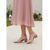 economico Madre della Sposa/Sposo-Décolleté rosa da donna con tacco a blocco e cinturino alla caviglia, eleganti scarpe da madre della sposa per matrimoni in giardino, comode scarpe eleganti con tacco basso per cerimonie all'aperto.