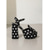 voordelige Platform Sandalen-Opvallende zwarte platform sandalen met stippen voor dames - elegante blokhakken met strikdetail en enkelbandje voor luxe resortavonden, galadiners en bruiloften.