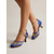 abordables Años 1920 &amp; Era Gatsby-Zapatos de mujer estilo flapper azul Gatsby con purpurina de los años 20: elegantes tacones Mary Jane dorados metalizados con tiras para fiestas de los locos años 20 y bodas con temática vintage.