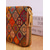 baratos Carteiras-Carteira feminina longa em couro sintético estilo boêmio, com amplo espaço para vários cartões e fechamento em zíper, disponível em diversas estampas. Ideal para compras, uso casual diário e viagens.