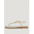 billige Flate sandaler-hvite perlebesatte flip-flops til dame - elegante flate sandaler med firkantet tå og strassblomst &amp;flettet stropp for utendørsferier, strandresorter &amp;sommerlig stil