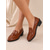 preiswerte Damenhausschuhe und -halbschuhe-Braune Damen-Slipper aus Lacklederimitat mit Blockabsatz – klassische Penny-Schuhe mit runder Zehenpartie zum Hineinschlüpfen, ideal für den täglichen Weg ins Büro, professionelle Arbeitskleidung und