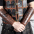 ieftine armură-Medieval Renascentist Gărzi de brațe Brățări Războinic Vikingi Ranger Rune Yggdrasil Costume de fancy Bărbați Viching Halloween Carnaval Târgul Renașterii LARP Adulți Brățări Gărzi de brațe