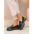 billige Slip-ons og loafers til kvinner-mørkegrønne dameloafers i lakk i kunstskinn – elegante horsebit slip-on-sko med sleesåle for daglig kontorpendling og profesjonelt arbeidstøy